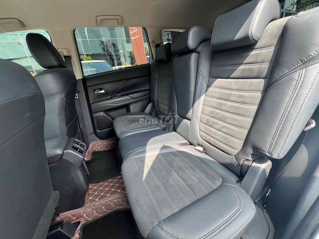 Bán Outlander CVT Đời 2024 - Xe Lướt Siêu Đẹp. Mua bán Ô tô tại Quận Tân Phú Tp Hồ Chí Minh được đăng bởi Sinh Xe Cũ Mitsubishi Trường Chinh hình 7