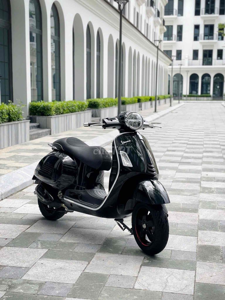 Vespa GTS 300 HPE Super Tech. Mua bán Xe máy tại Quận Cầu Giấy Hà Nội được đăng bởi Tuấn Việt Motor hình 3