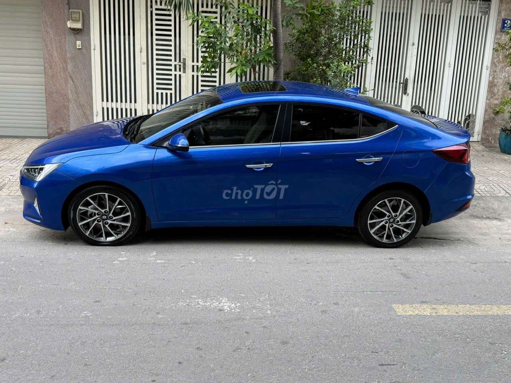 Hyundai Elantra 2019 Elantra 2.0 AT màu Xanh