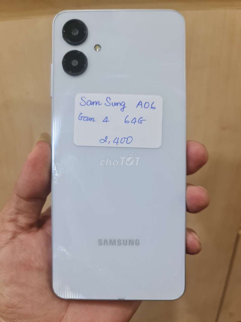 Samsung Galaxy A06 4GB/64GB Trắng. Mua bán Điện thoại tại Thành phố Biên Hòa Đồng Nai được đăng bởi Lehoang Minhphu hình 1