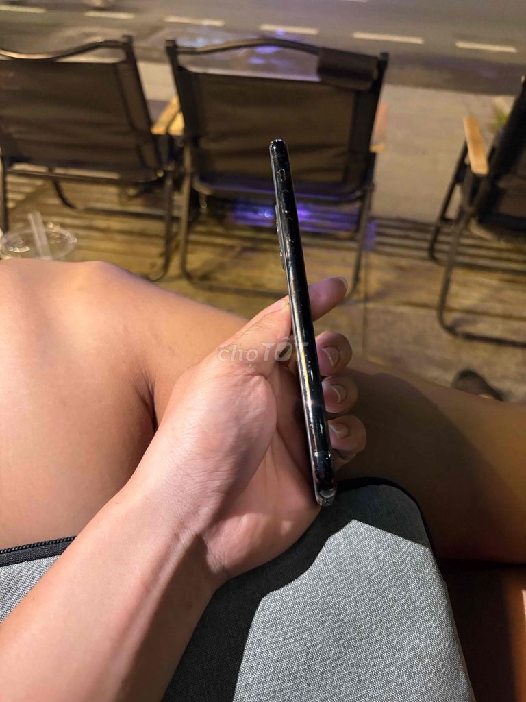 Apple iPhone 11 Pro Max 64GB Xám 98%. Mua bán Điện thoại tại Thành phố Biên Hòa Đồng Nai được đăng bởi Hảo hình 1