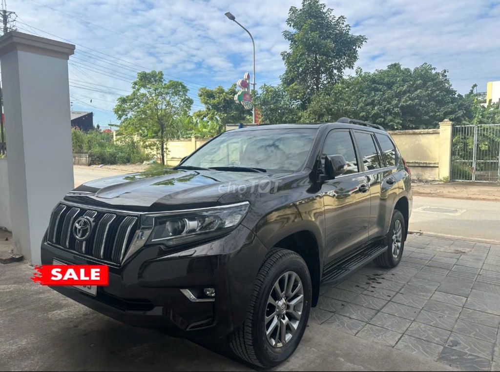 Toyota Prado VX 2.7L 2018 Nâu cà phê. Mua bán Ô tô tại Huyện Đông Anh Hà Nội được đăng bởi Đức Anh hình 1