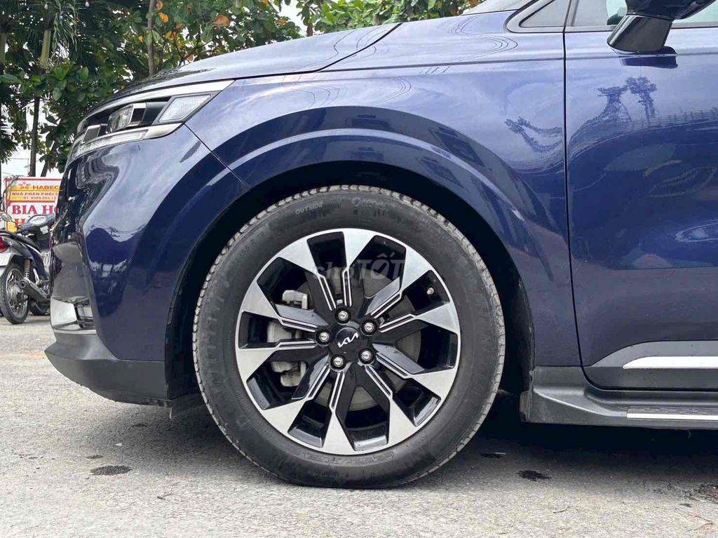 Kia Carnival 2022 2.2D Signature 7 ghế (clone). Mua bán Ô tô tại Quận 8 Tp Hồ Chí Minh được đăng bởi Cửa hàng ô tô cũ TRUST CARS hình 4