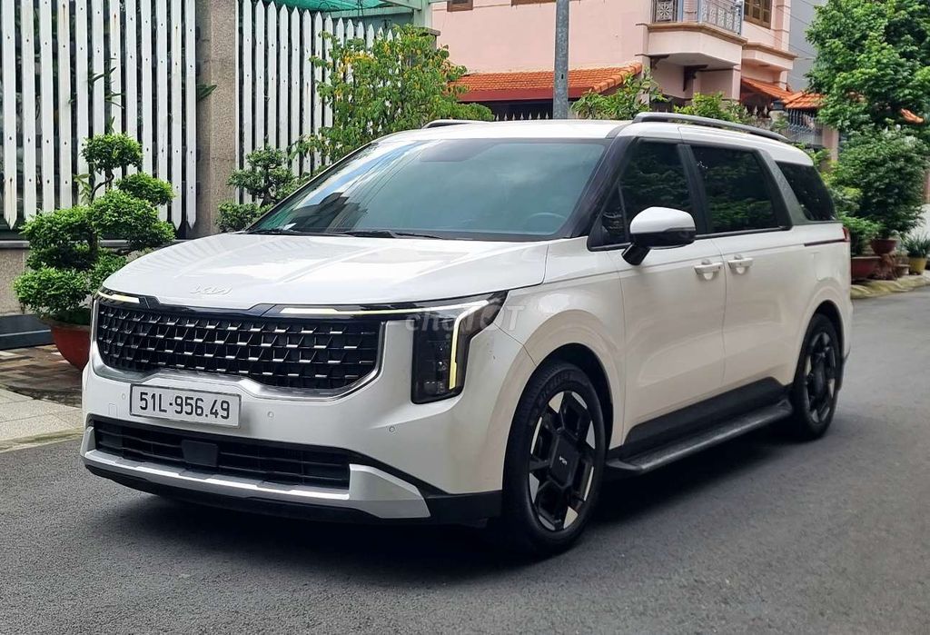 Kia Carnival Luxury 8s sx 2025, chỉ 4.0.0Tr. Mua bán Ô tô tại Thành phố Thủ Đức Tp Hồ Chí Minh được đăng bởi Đức Hưng Siêu thị ô tô Thủ Đức hình 3