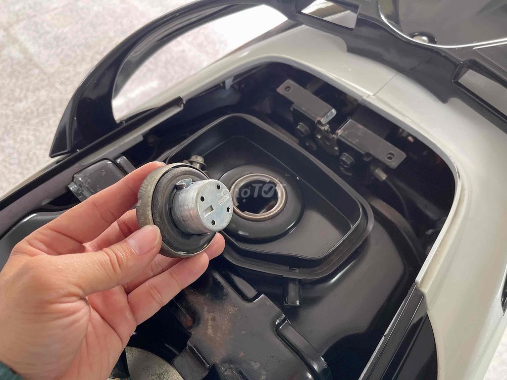 Nguyên con Sh 150cc Ý 2010 vô 4 món Dylan .❤️. Mua bán Xe máy tại Quận 12 Tp Hồ Chí Minh được đăng bởi LeeteeHung hình 7