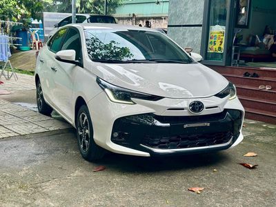 Toyota Vios 2023 G 40000 km Trắng