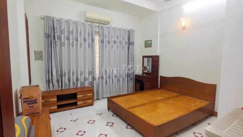 ДУОНГ КУАНГ ХАМ 47 М² 5 ЭТАЖЕЙ ПЛОЩАДЬЮ 4,4 М - УЧАСТОК - МАШИНА - КРАСИВАЯ КВАДРАТНАЯ КНИГА