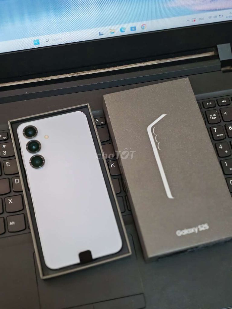 Samsung Galaxy S25 12GB/256GB Icy blue. Mua bán Điện thoại tại Quận Phú Nhuận Tp Hồ Chí Minh được đăng bởi Phú Nguyên hình 1