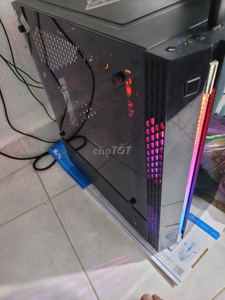 Cần bán 1 máy tính bàn