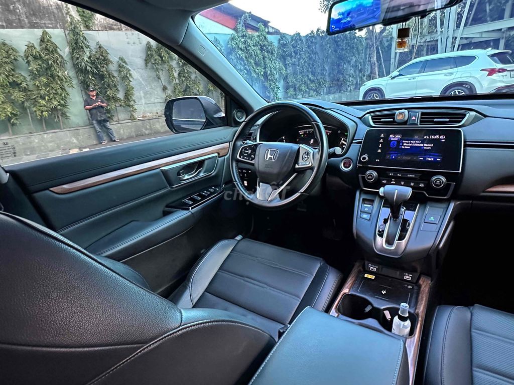 Honda CRV L-Sensing Sx 10/2020 Odo 43.000 Km. Mua bán Ô tô tại Quận 8 Tp Hồ Chí Minh được đăng bởi Hiếu Trần hình 15