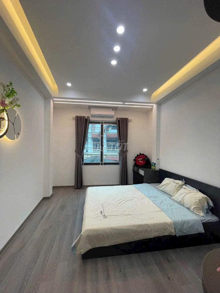 Продается дом Минькхай - Хай Ба Чунг - 40 м2 - 4 этажа