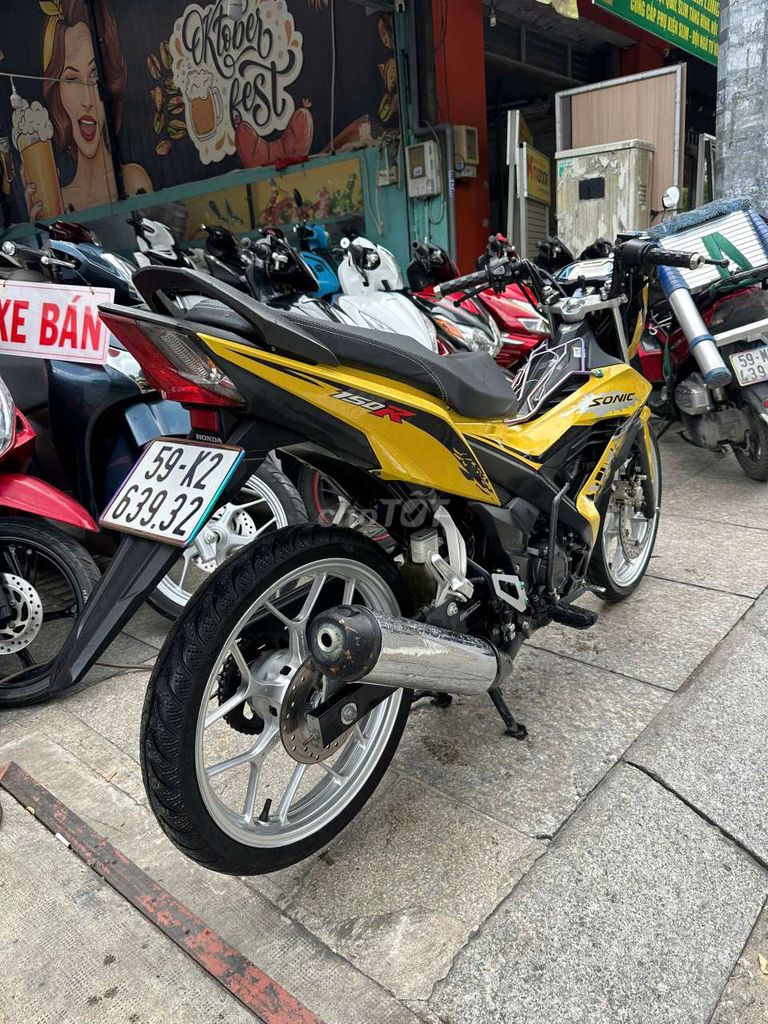 Honda sonic 150 2020 mới 90% Bstp chính chủ. Mua bán Xe máy tại Quận Tân Phú Tp Hồ Chí Minh được đăng bởi Tuanduy hình 8