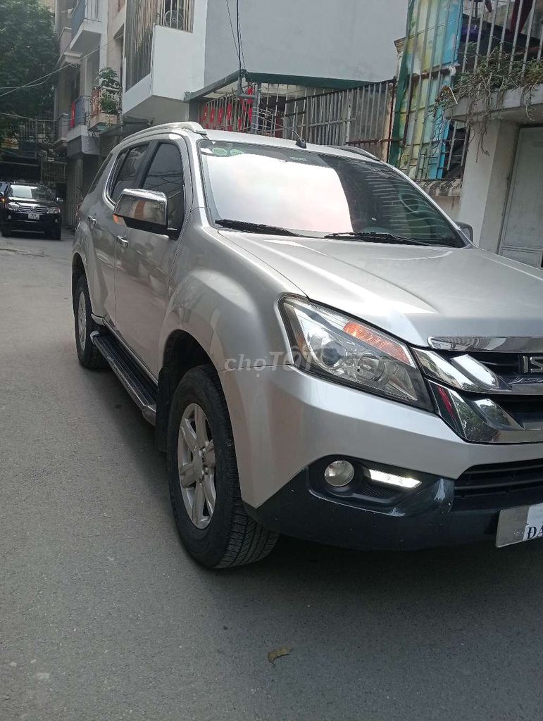 Isuzu MU-X 2016 3.0 Bạc. Mua bán Ô tô tại Quận Nam Từ Liêm Hà Nội được đăng bởi cổ hải hình 5