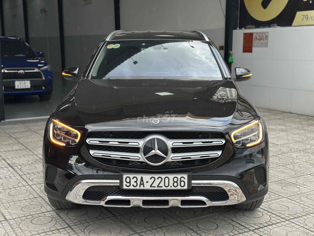 🔴 Mercedes Benz GLC 200 2020 - 23.000 km. Mua bán Ô tô tại Thành phố Thủ Dầu Một Bình Dương được đăng bởi Tuấn carhouse hình 2