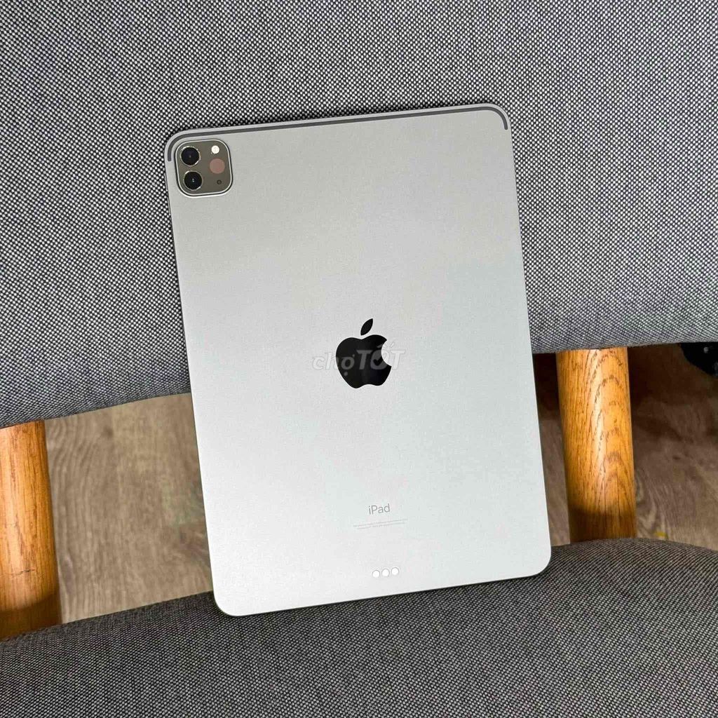 Apple iPad Pro M1 Wifi Xám 128GB 99%. Mua bán Máy tính bảng tại Quận Thanh Xuân Hà Nội được đăng bởi Hoàng Long hình 1