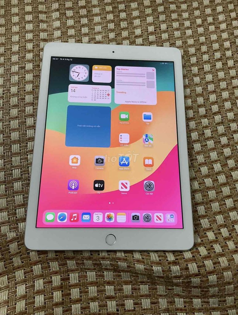 Apple iPad Gen 6 32GB Trắng 99% mới. Mua bán Máy tính bảng tại Quận Hải Châu Đà Nẵng được đăng bởi Lee hình 1