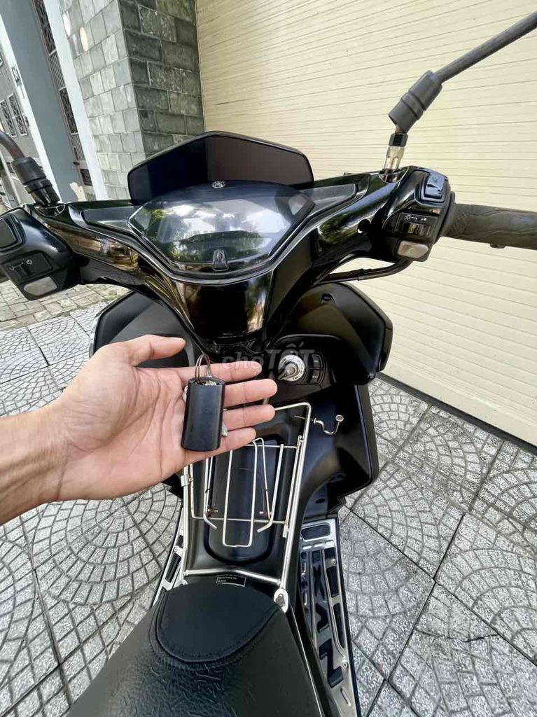 nvx 125 khoá smakay siêu cộp rin cứng 100%. Mua bán Xe máy tại Quận Hải Châu Đà Nẵng được đăng bởi nguyễn thị hà hình 4