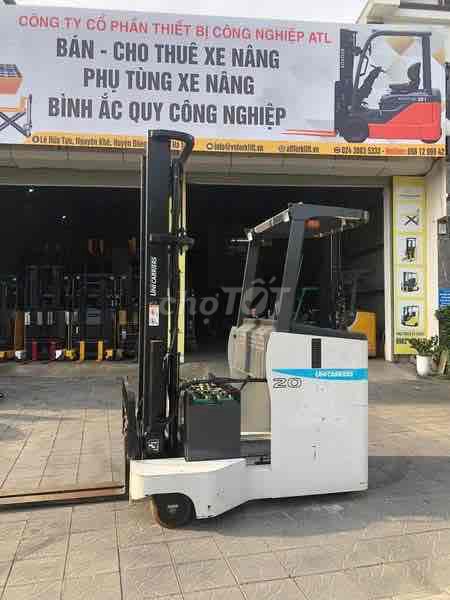 Xe nâng đứng lái Unicarrier 2 tấn new 99%, sx 2017