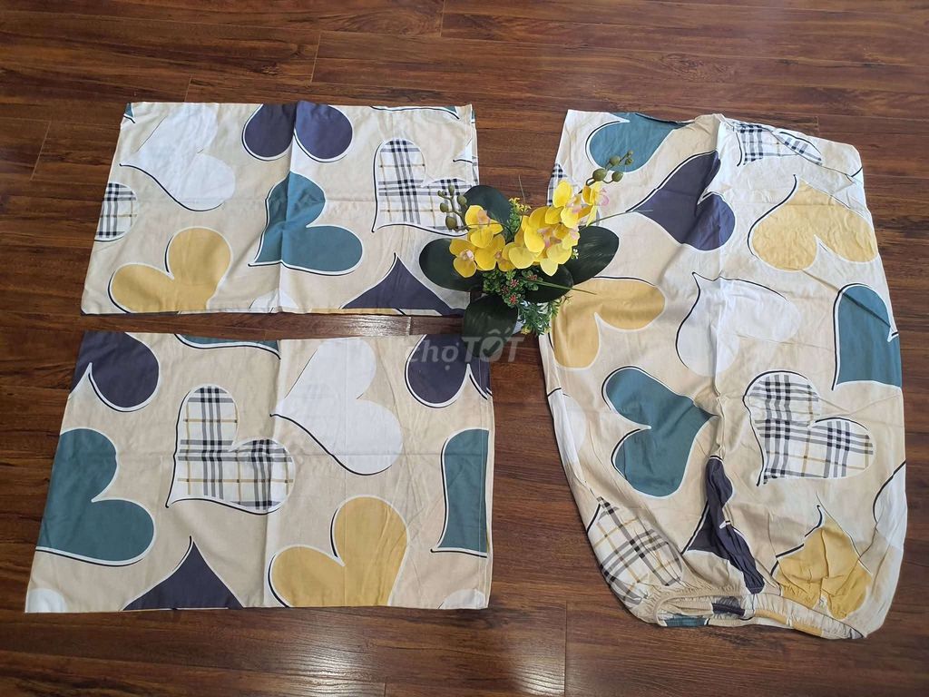 thanh lý rẻ 1 set ga gối Cotton New 1m6 + Tặng kèm. Mua bán Giường, chăn ga gối nệm tại Quận Hoàng Mai Hà Nội được đăng bởi AnTamKids hình 1