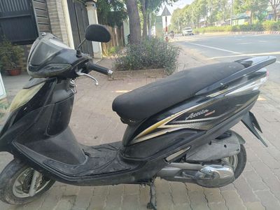 Cần bán xe tay ga Attila đĩa bay. Mua bán Xe máy tại Thành phố Thủ Dầu Một Bình Dương được đăng bởi Hoàng 