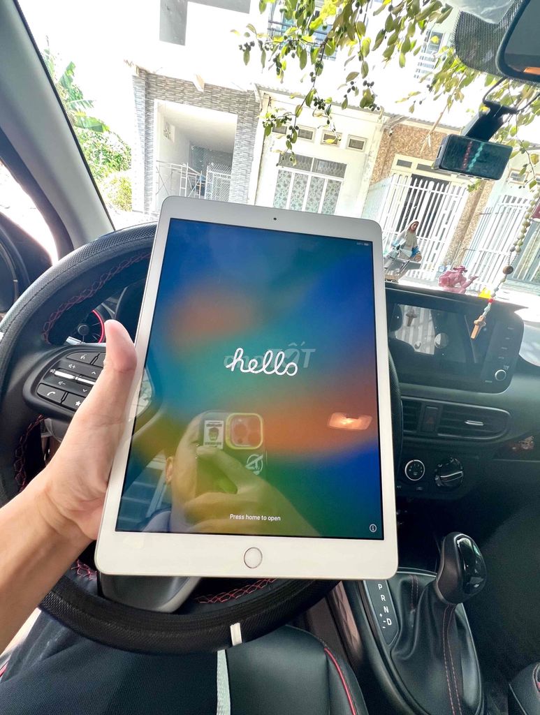 Apple iPad Gen 7 32GB Bạc. Mua bán Máy tính bảng tại Quận Cái Răng Cần Thơ được đăng bởi Tín hình 1