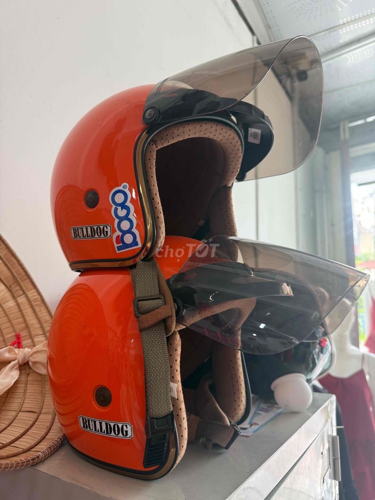 Bulldog 3/4 kèm 2 kính 1 cặp 500k. Mua bán Phụ kiện thời trang khác tại Thành phố Mỹ Tho Tiền Giang được đăng bởi Nguyễn Quang Sang hình 1