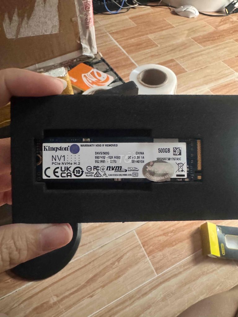 SẴN SSD 512G KINGSTON M2 NVME CÒN BH HÃNG