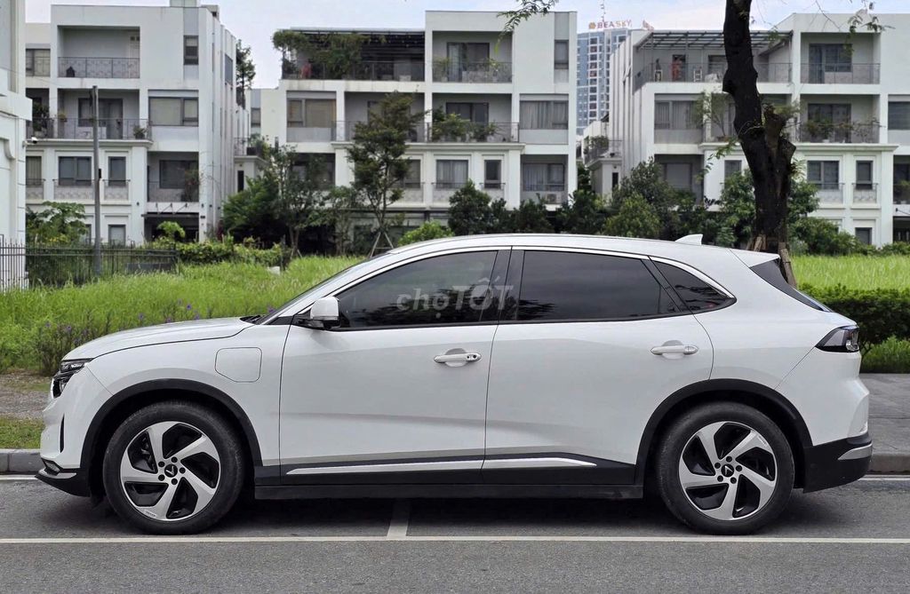 Vinfast VF8 Eco 2022 Trắng Nội Thất Đen. Mua bán Ô tô tại Quận Lê Chân Hải Phòng được đăng bởi Vinfast Ocean Park Gia Lâm Hà Nội hình 3