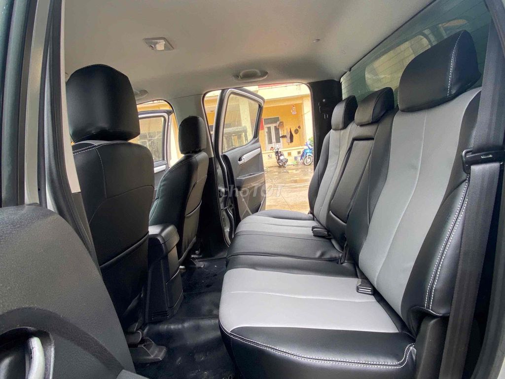 Isuzu Dmax 2016 LS 2.5 4X4 MT 2 cầu. Mua bán Ô tô tại Quận Hà Đông Hà Nội được đăng bởi Hiệp Xoăn Hà Đông hình 6