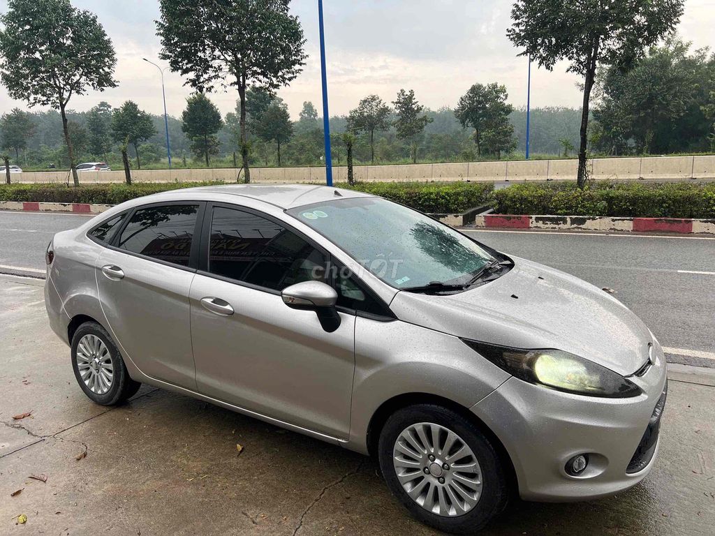 Ford Fiesta 2011 1.4 MT. Mua bán Ô tô tại Thị xã Bến Cát Bình Dương được đăng bởi Nguyên xe rẻ hình 2