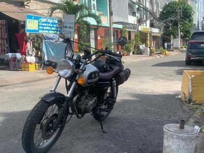 Suzuki GN250 250cc Bạc, Đen Classic