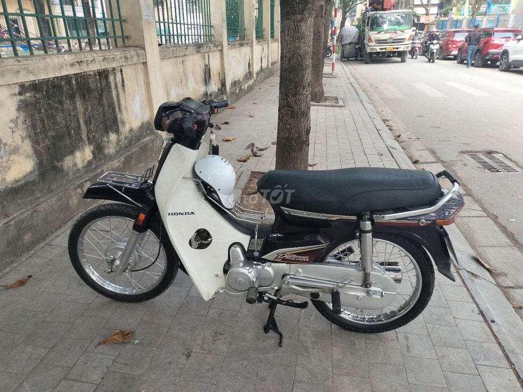 Bán xe Dream Việt Nam 2012. Mua bán Xe máy tại Quận Cầu Giấy Hà Nội được đăng bởi Hùng hình 2