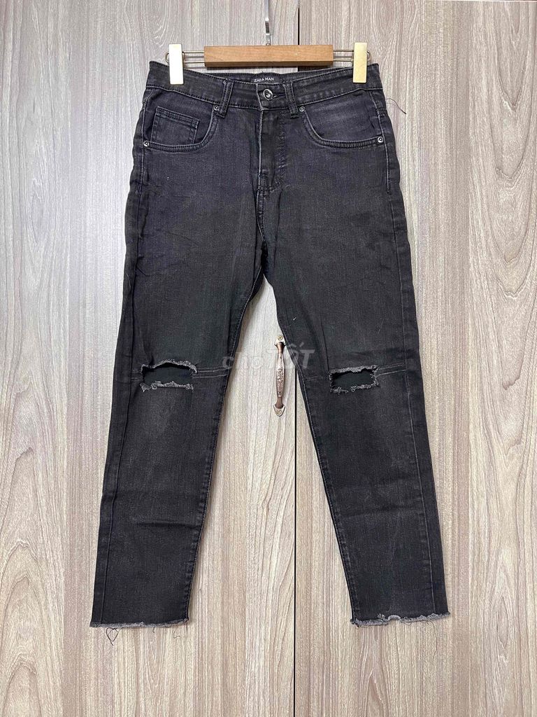 Quần jeans Zara Nam Đen size 27. Mua bán Quần áo tại Quận 10 Tp Hồ Chí Minh được đăng bởi Thieee hình 1