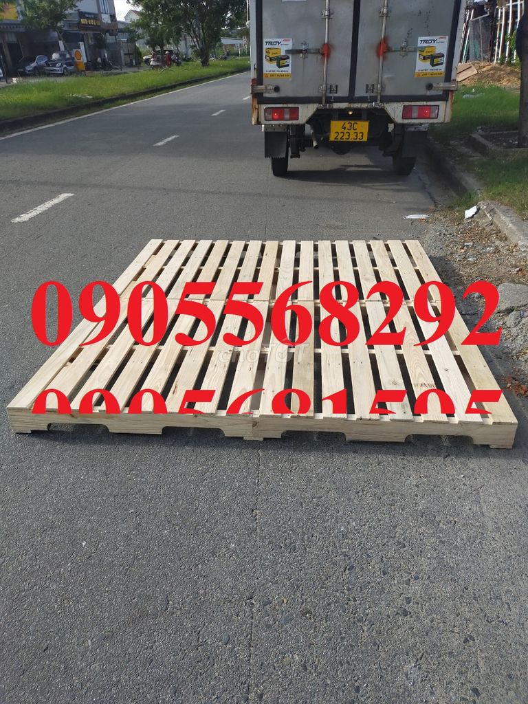 Pallet gỗ Vàng gỗ Kho bãi, vận chuyển. Mua bán Giường, chăn ga gối nệm tại Quận Sơn Trà Đà Nẵng được đăng bởi Xe nâng tay Pallet Thùng Phuy Thái Dương Phú hình 1