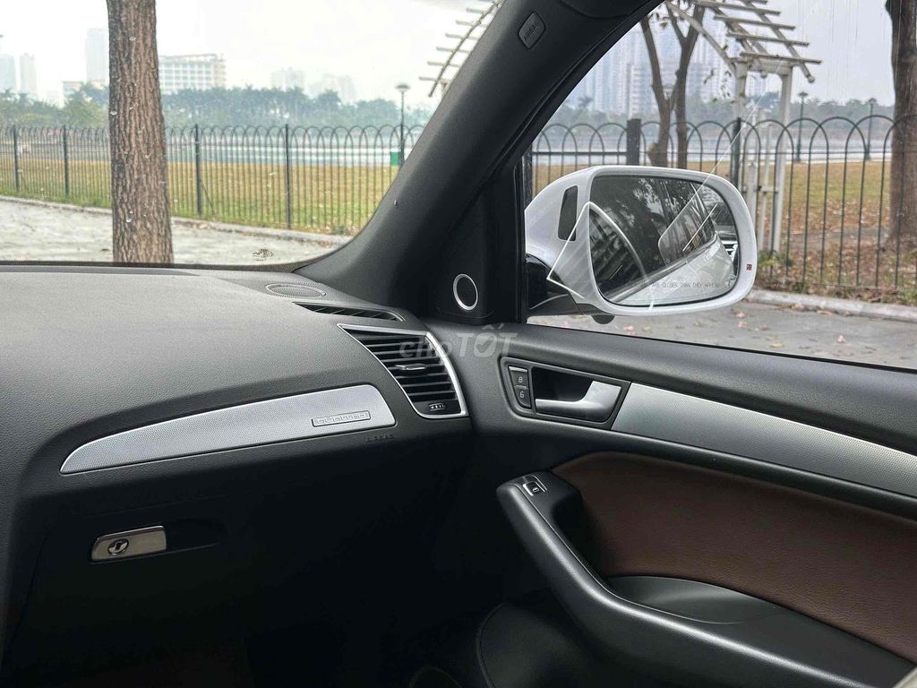 Audi Q5 2016 2.0T Premium Quattro - 60000 km. Mua bán Ô tô tại Quận Bắc Từ Liêm Hà Nội được đăng bởi Lê Duy Hưng hình 17