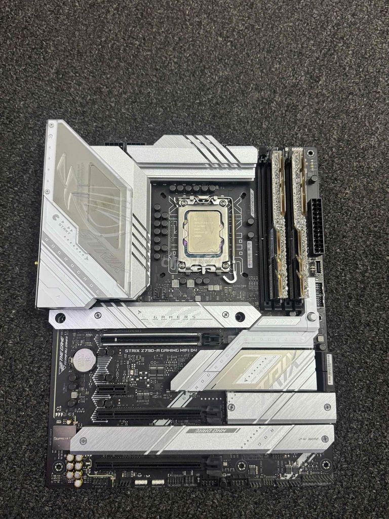 Bo mạch chủ ASUS ROG Strix Z790-A LGA 1700. Mua bán Linh kiện (RAM, Card...) tại Quận Cẩm Lệ Đà Nẵng được đăng bởi Lê Thị Phương Ly hình 1