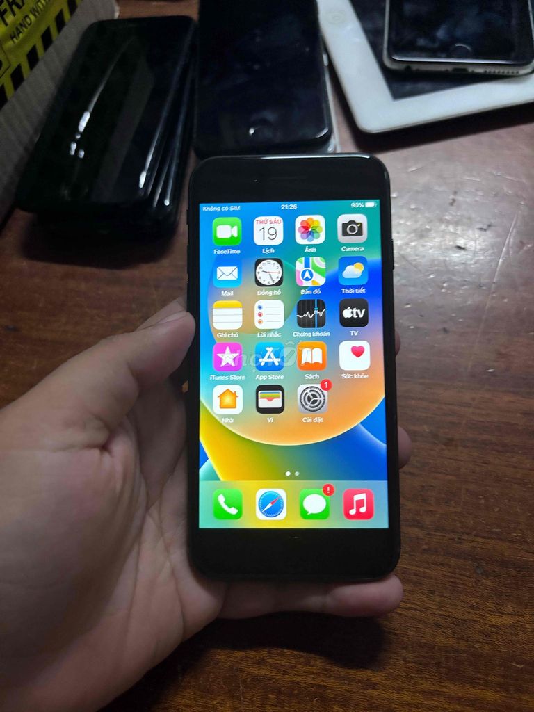 iphone 8. Mua bán Điện thoại tại Huyện Nhơn Trạch Đồng Nai được đăng bởi Thế Cường Moblie hình 1