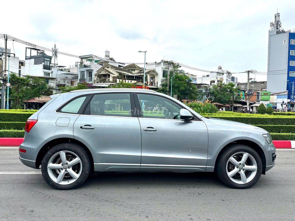 Audi Q5 2011 2.0T Premium Quattro - 98500 km. Mua bán Ô tô tại Quận Bình Thạnh Tp Hồ Chí Minh được đăng bởi Lê minh quang  hình 6