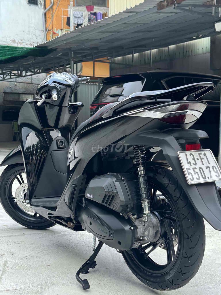 Honda SH 125 2021 Черный глянцевый красивый автомобильный ринг кенг