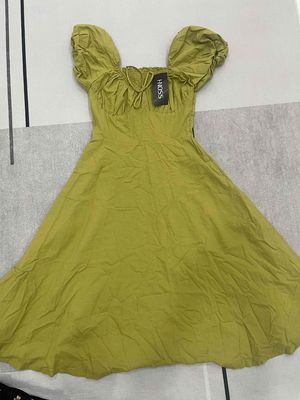 Pass đầm Hnoss size M. tặng đầm xanh. Mua bán Quần áo tại Thành phố Bà Rịa Bà Rịa - Vũng Tàu được đăng bởi Hồ Ngọc Thuỳ Vy