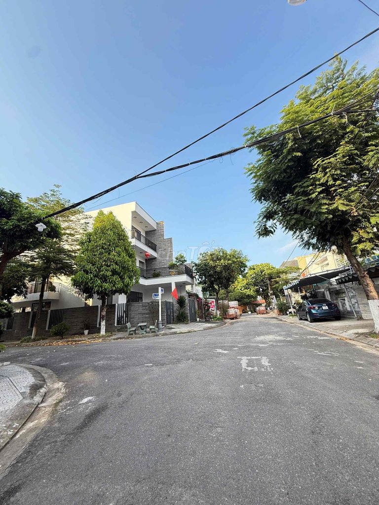 BÁN NHÀ 2 TẦNG MT PHONG BẮC 9 - CẨM LỆ