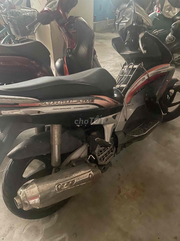 bán nhanh xe Air Blade fi. Mua bán Xe máy tại Thành phố Nha Trang Khánh Hòa được đăng bởi Cường hình 4