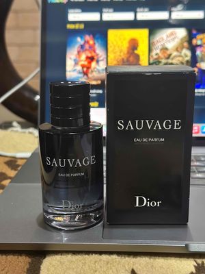 Cần bán chai Dior savage Edp fullbox