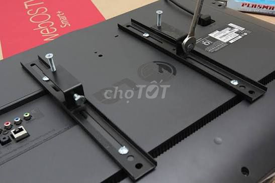 Lắp đặt tivi Sóng Thần 32-85 inch. Dịch vụ tại Thành phố Dĩ An Bình Dương được đăng bởi Trương Minh Hiếu hình 1