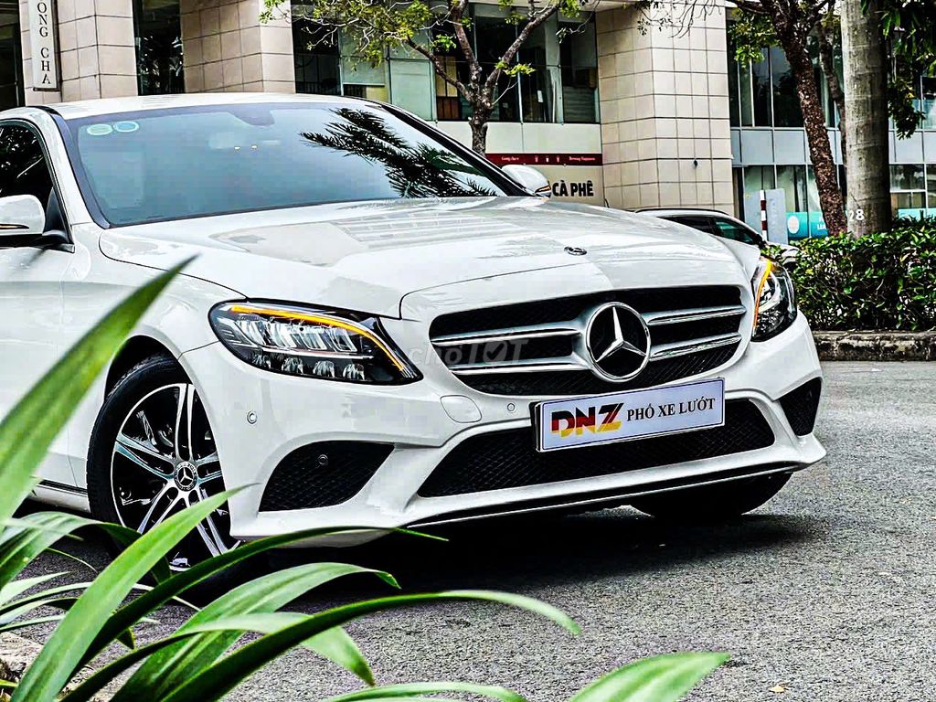 Mercedes Benz 2020 C180 Model 2021 Xe Zin Cực Đẹp