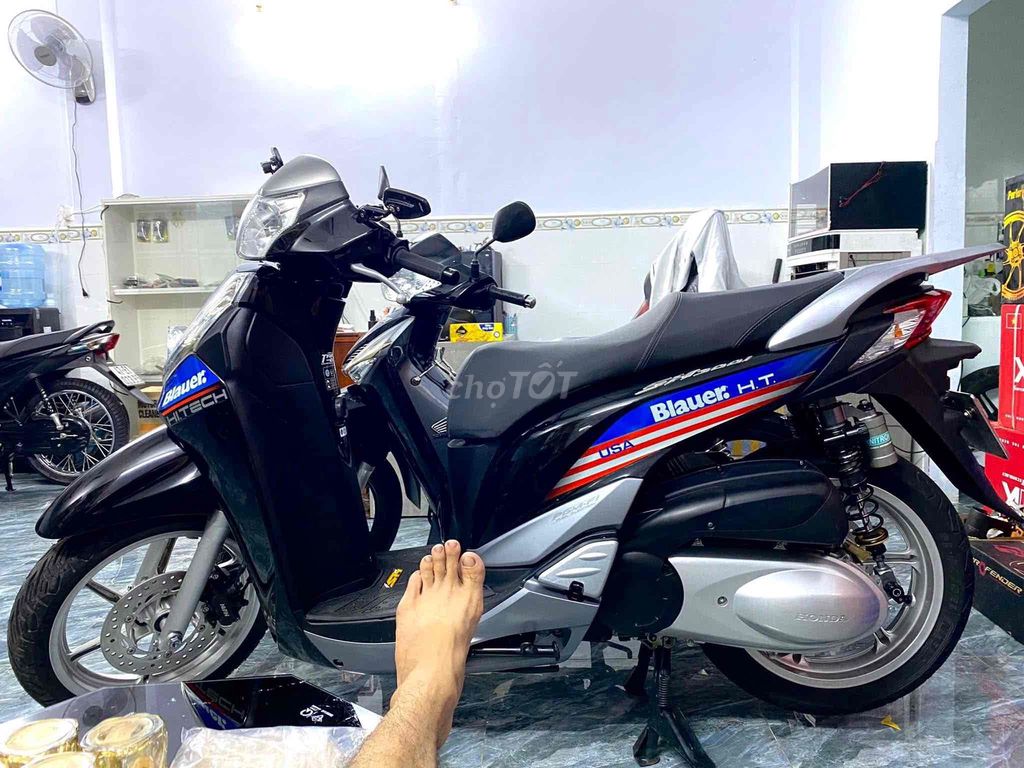 Vỏ Metzeler Sh300i Blauer 2012 lướt. Mua bán Phụ tùng xe tại Huyện Hóc Môn Tp Hồ Chí Minh được đăng bởi Huỳnh Công Thành hình 6