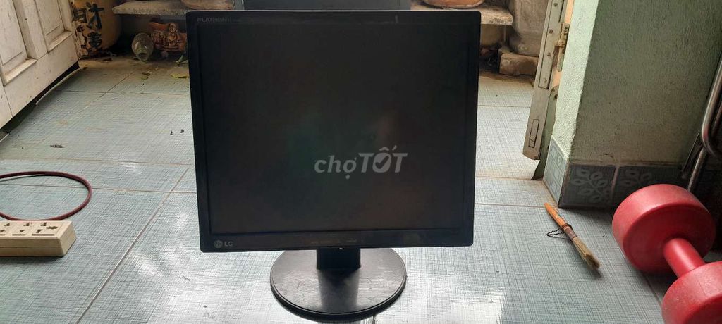 Thanh lí màn hình PC LG 17 inch. Mua bán Phụ kiện (Màn hình, Chuột...) tại Quận Hải Châu Đà Nẵng được đăng bởi Nguyen hình 1