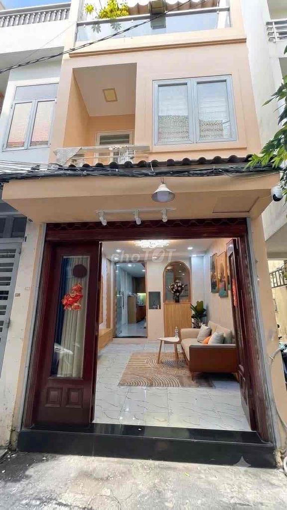 Quận 7 – 3 Tỷ 5 - Nhà 3 Tầng 39m² - 4PN - Ngay ĐH MARKETING