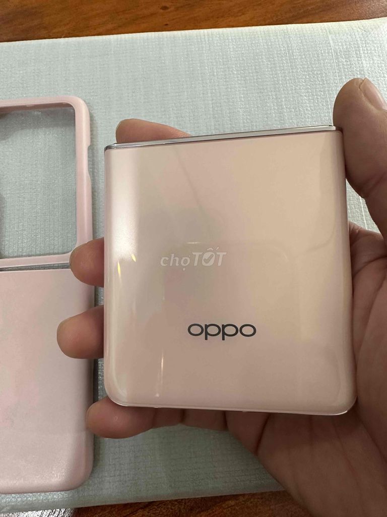 OPPO Find N3 Flip 256GB Hồng Đã sử dụng. Mua bán Điện thoại tại Quận 10 Tp Hồ Chí Minh được đăng bởi nguyễn thanh phong hình 3