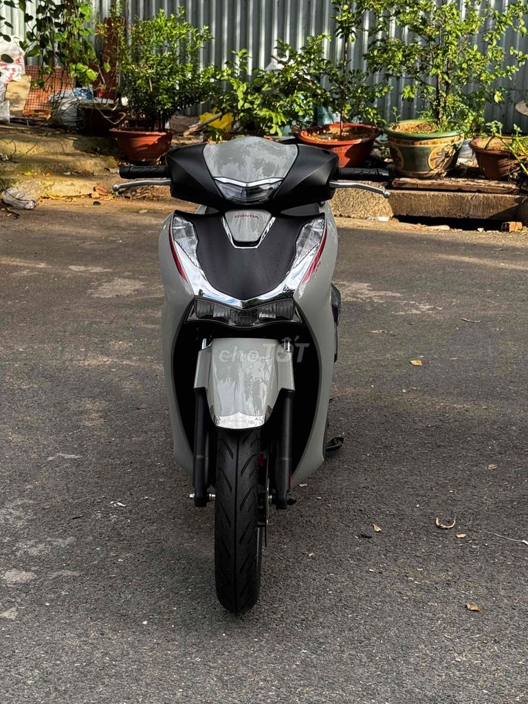 Honda SH 125i ABS 2024 xxm ( góp bao nợ 6 )